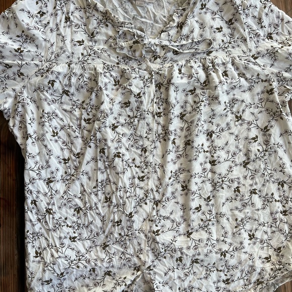 Ann Taylor Loft Outlet Floral Neck Tie Button Down Blouse Size M - Picture 2 of 5
